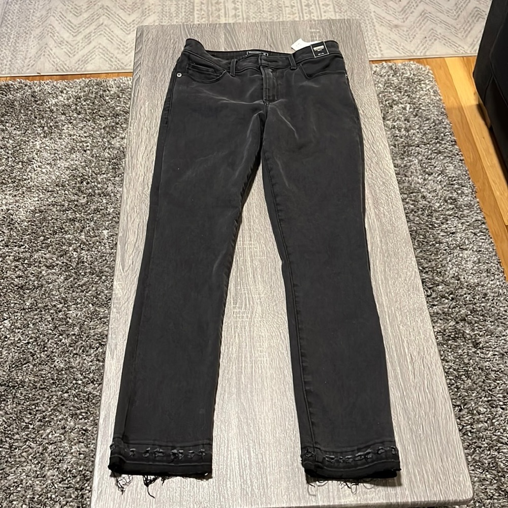 NWT Abercrombie Jeans